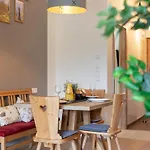 Apart33 2-12a Apartamento