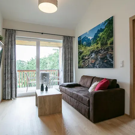 Apartment Apart33 2-12a *