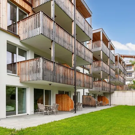 Apartment Apart33 2-12a *