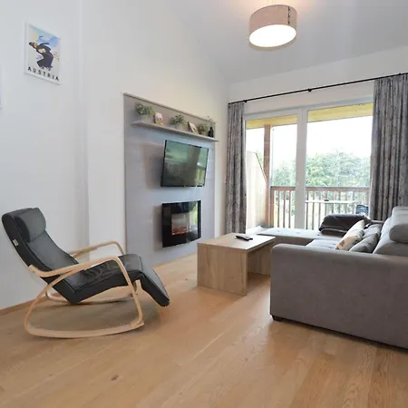 Apart33 2-12a Apartman *