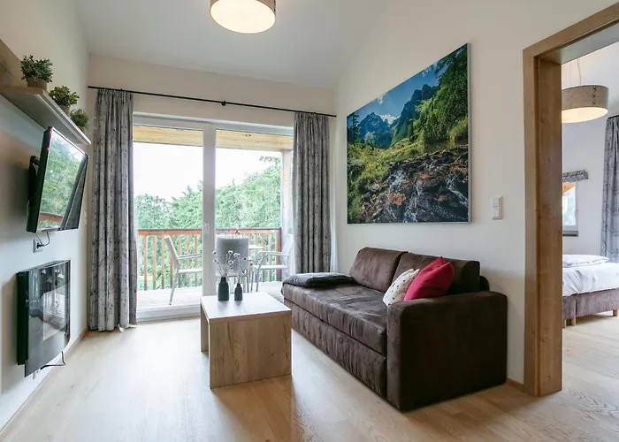 Apartment Apart33 2-12a *